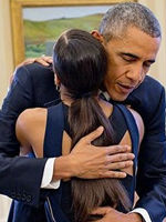 Барак Обама не скрывает своего восхищения женой